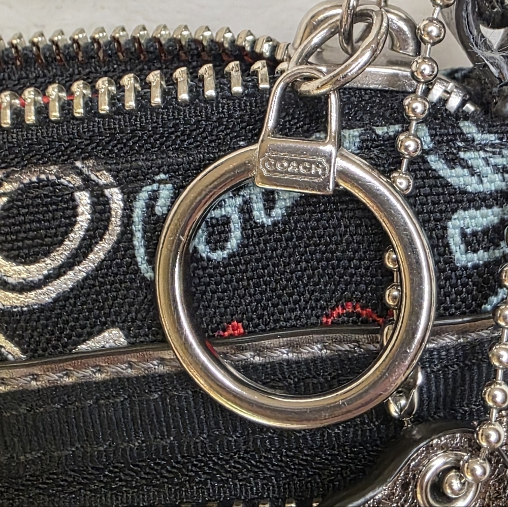 Coach Poppy limited edition Luxe metallic graffiti glam hearts crossbody bag - Picture 9 of 14